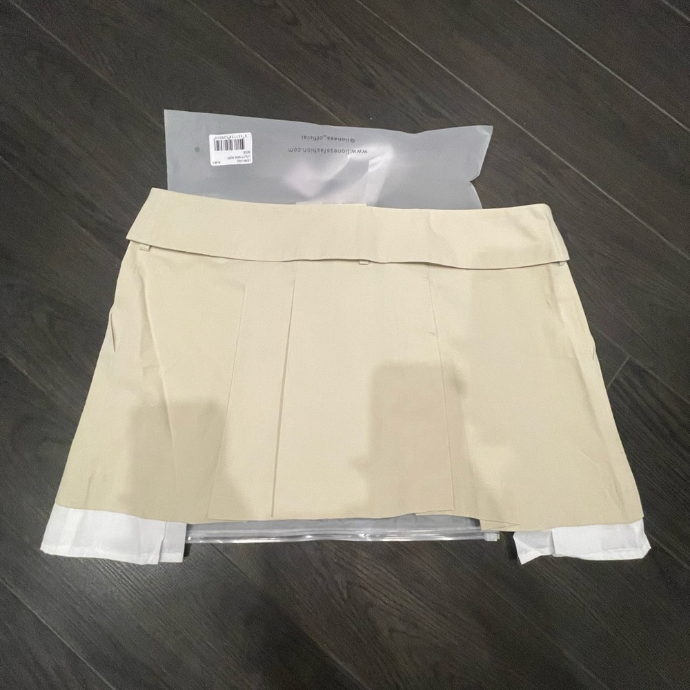 NWT - Lioness beige utility mini skirt